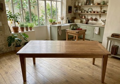 Table à allonges MARGOT - bois de chêne massif